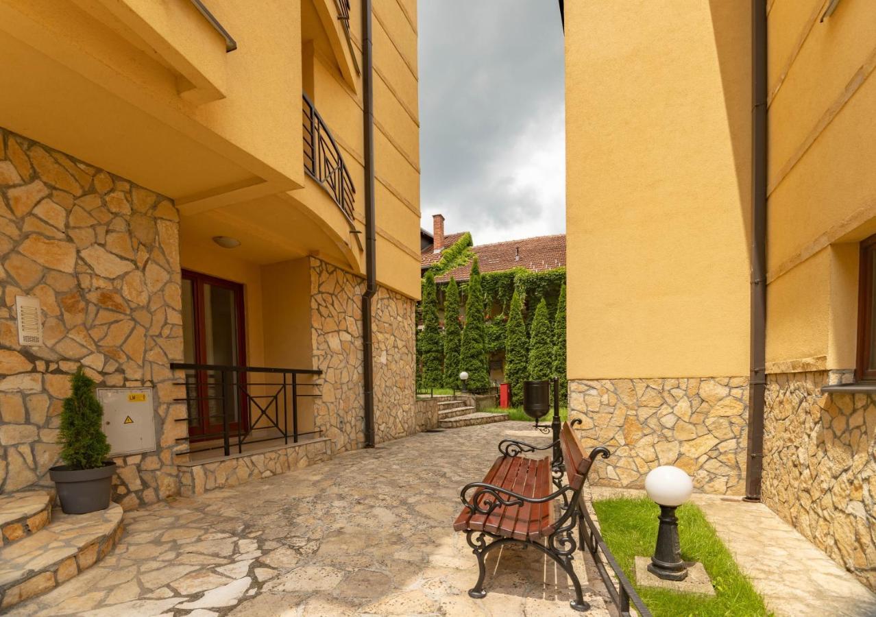 Apartman Modena Lux Vrnjacka Banja Luaran gambar